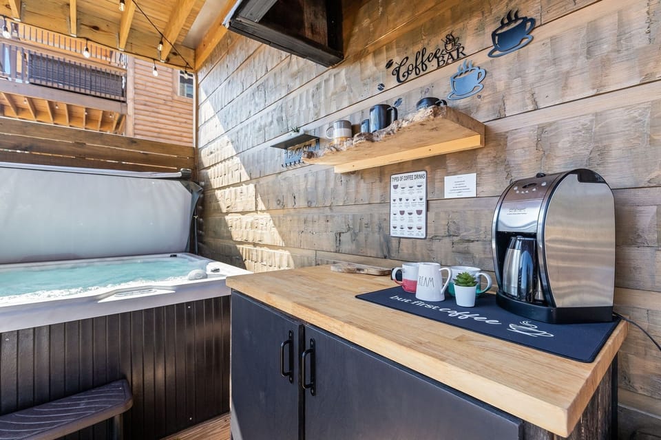 Cabin, 3 Bedrooms | Interior
