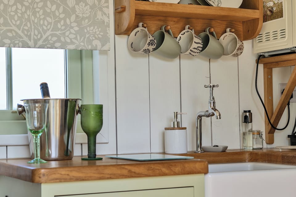 Microwave, stovetop, electric kettle, toaster