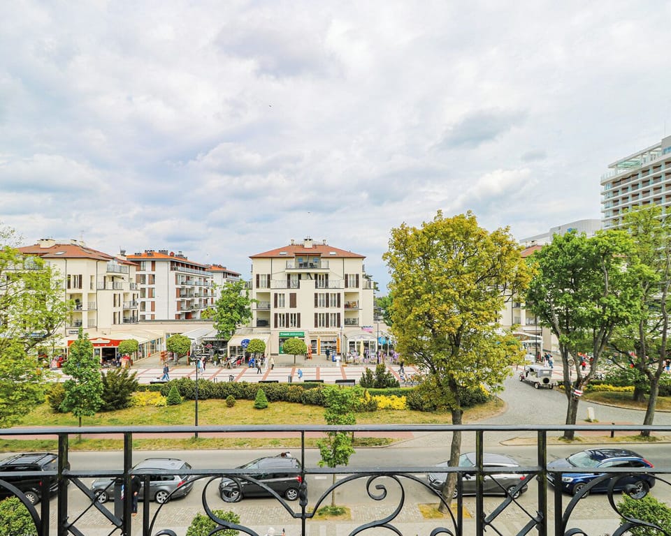 Deluxe Suite, City View | Balcony view