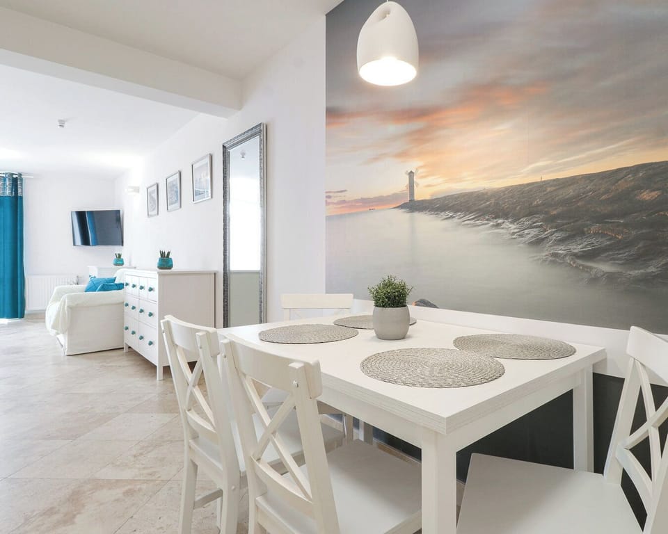 Deluxe Studio Suite | Iron/ironing board, free WiFi