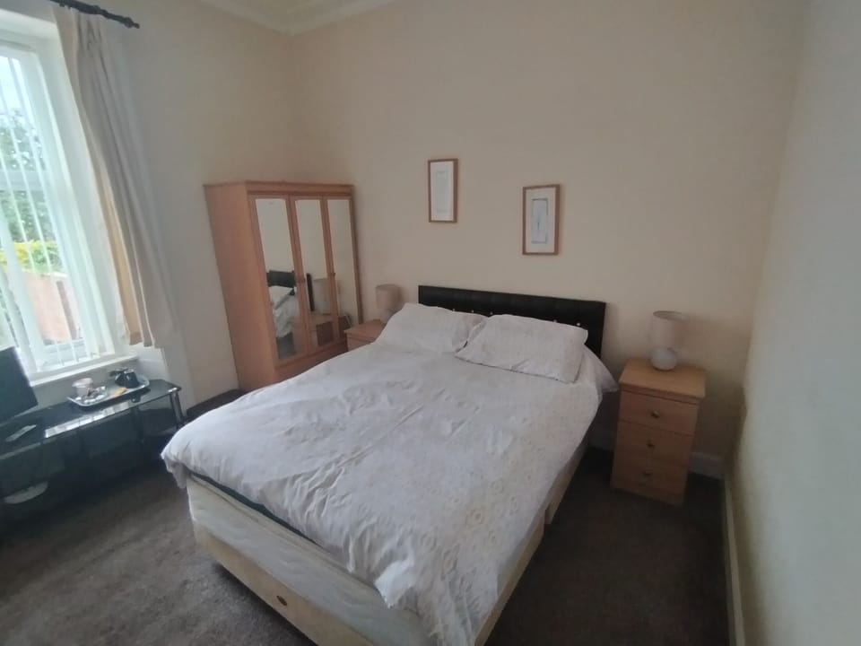 Double Room, Non Smoking | Bathroom