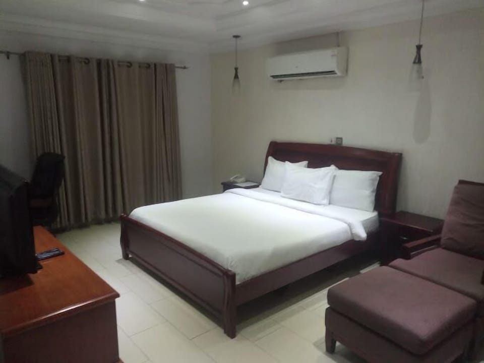 Deluxe Room, Balcony, City View | Desk, laptop workspace, free WiFi