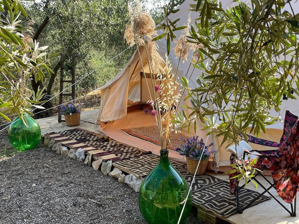 Family Tent, Park View | 1 bedroom, travel crib, rollaway beds (surcharge), bed sheets