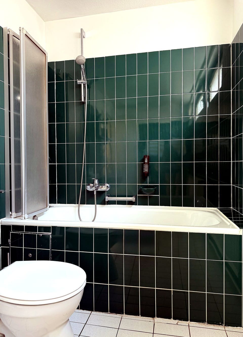 Classic Double Room | Bathroom | Towels