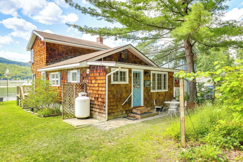 Cottage (2 Bedrooms) | Interior