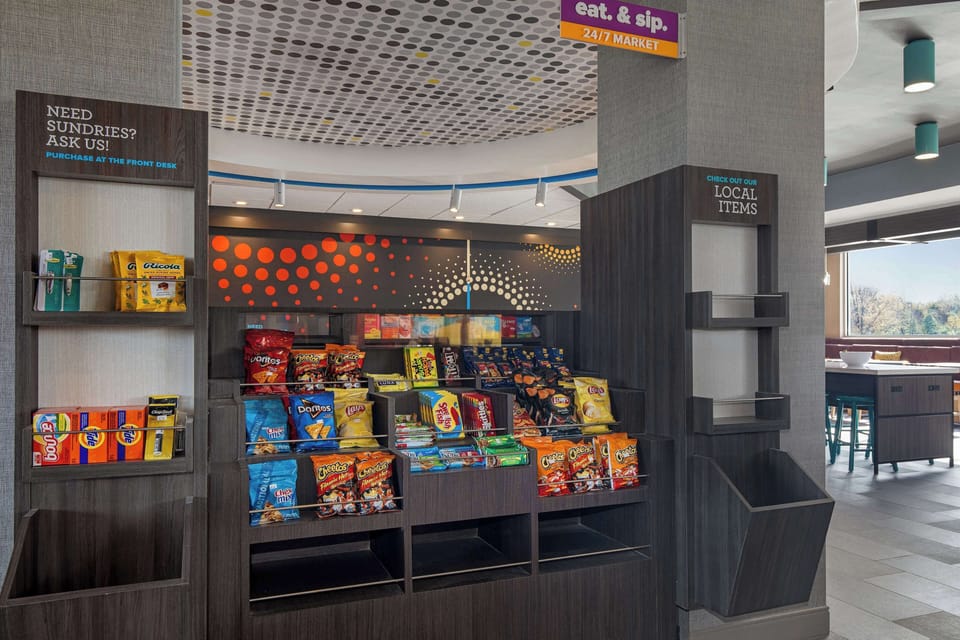 Snack bar