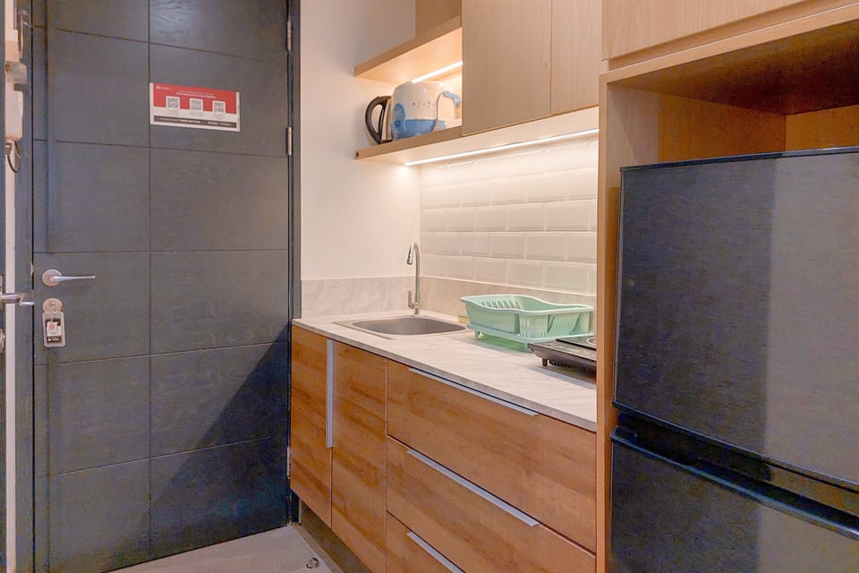 Studio | Private kitchen | Fridge, stovetop, rice cooker