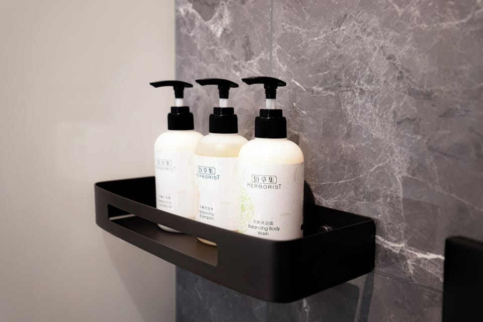 Basic Twin Room, City View | Bathroom shower