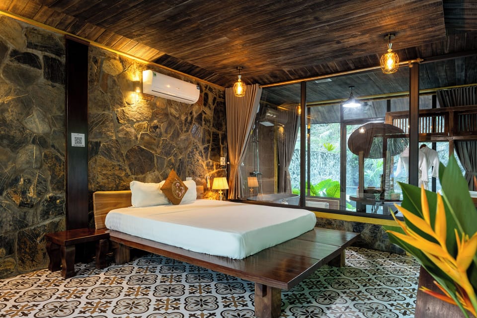 Superior Villa, Private Pool | Desk, laptop workspace, soundproofing, iron/ironing board