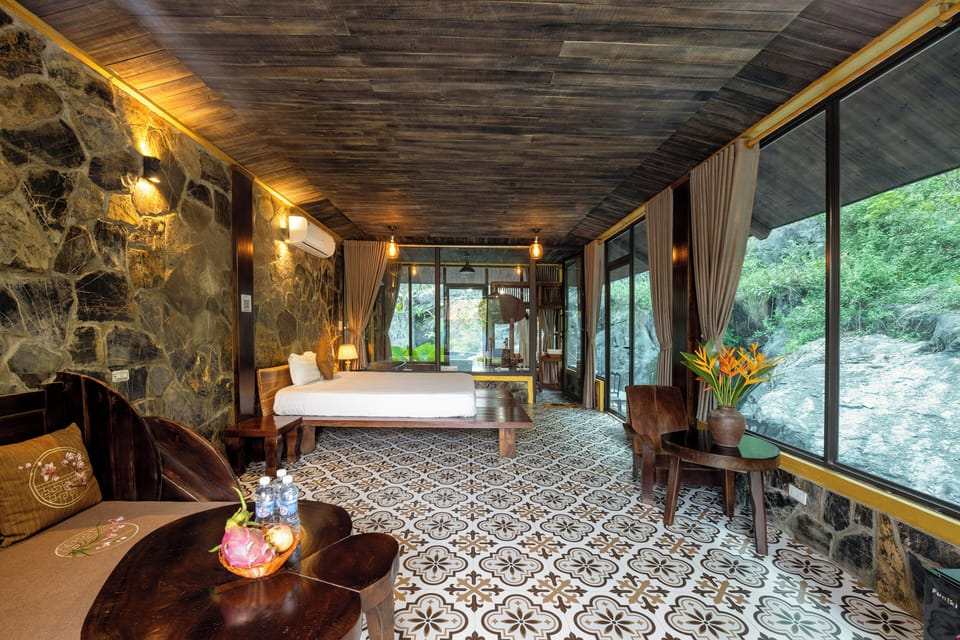 Superior Villa, Private Pool | Desk, laptop workspace, soundproofing, iron/ironing board
