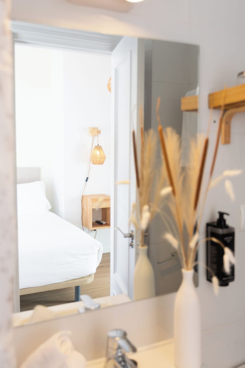 Standard Double Room | Bathroom | Shower, towels, soap, shampoo