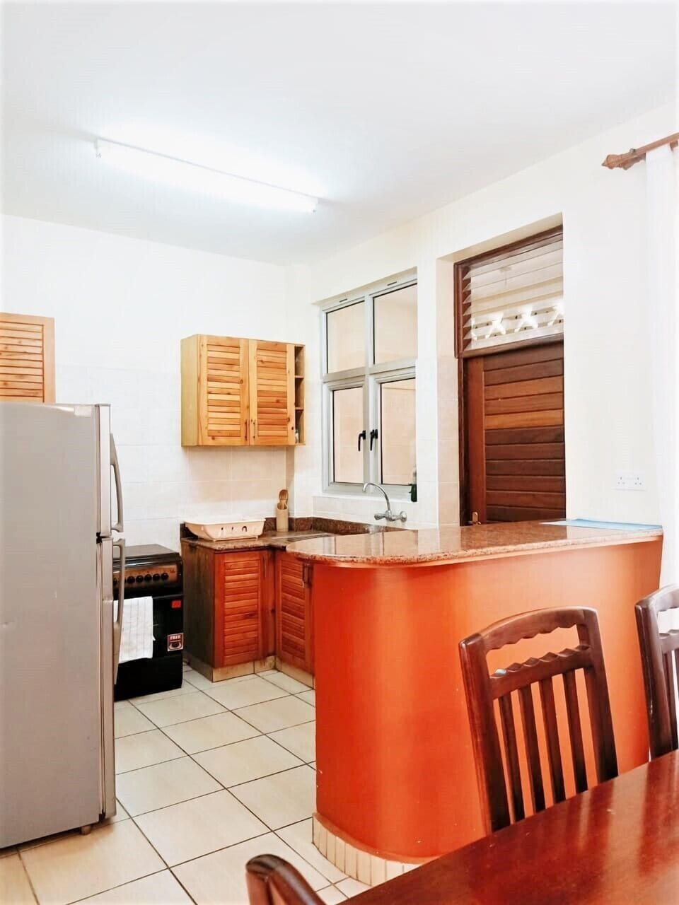 Superior Apartment | Private kitchen | Fridge, microwave, oven