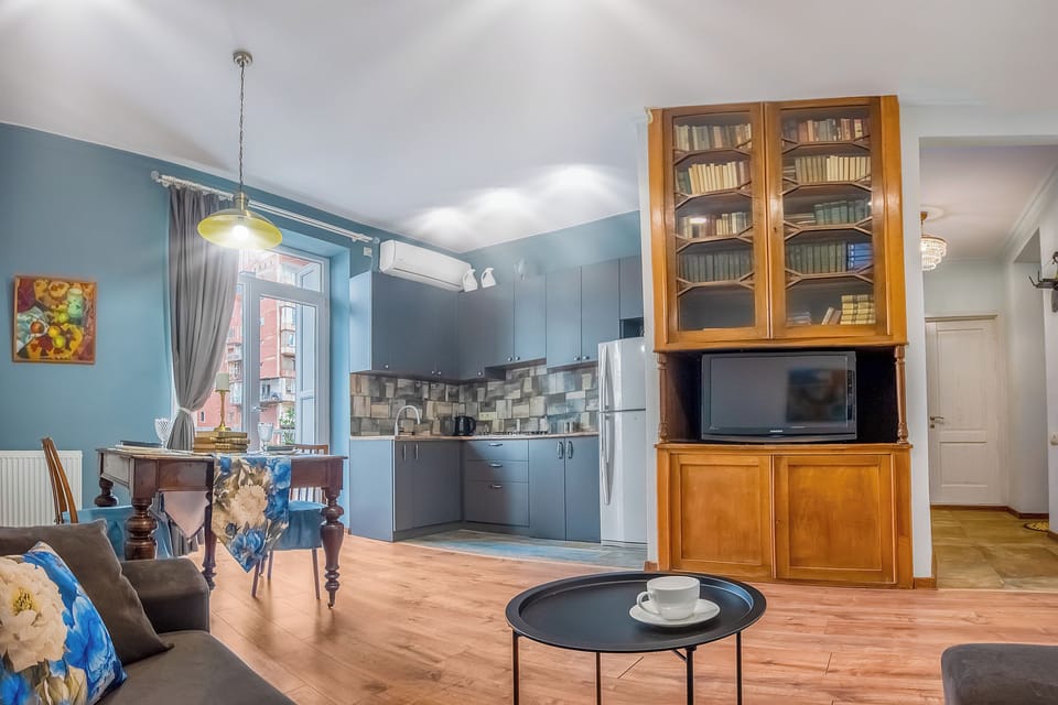Apartment, Balcony, City View | Living area | 37-inch flat-screen TV with digital channels