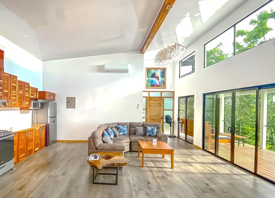 House, Ocean View | Living area
