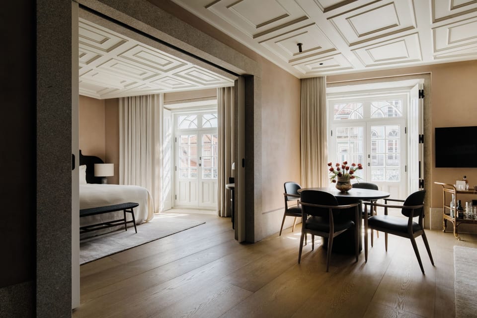 Suite (Casa) | Egyptian cotton sheets, premium bedding, memory foam beds