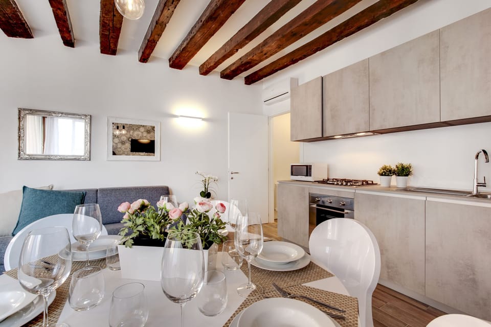 House | 1 bedroom