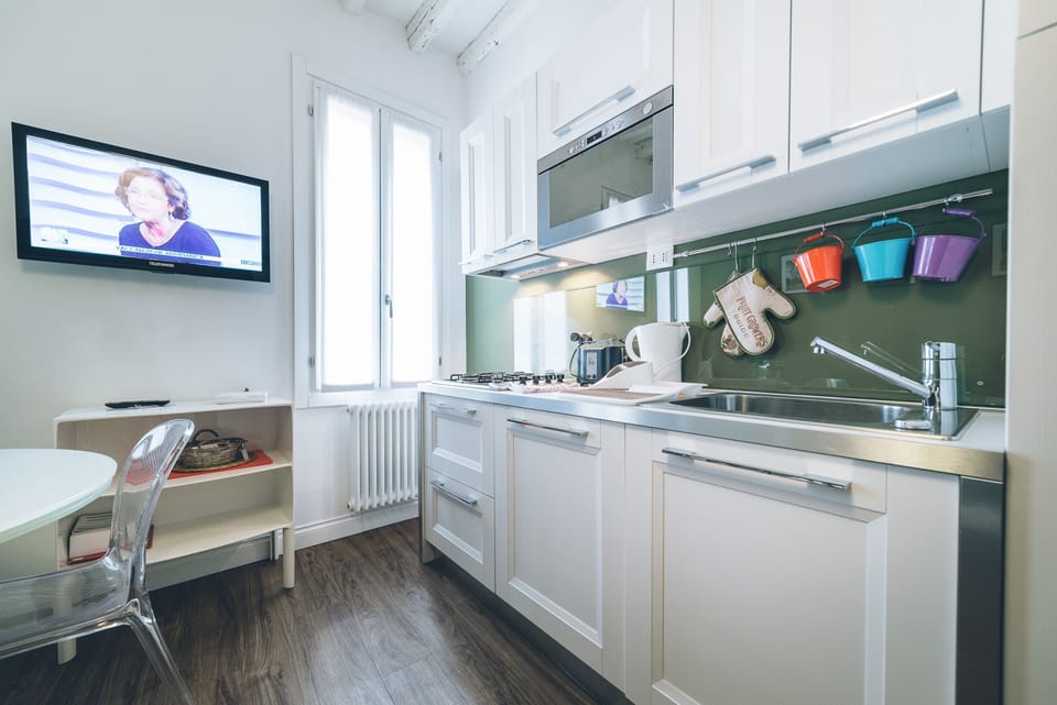 House | Private kitchen | Stovetop