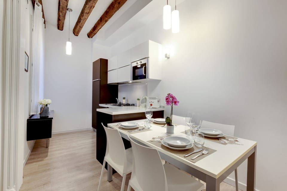 House | 1 bedroom