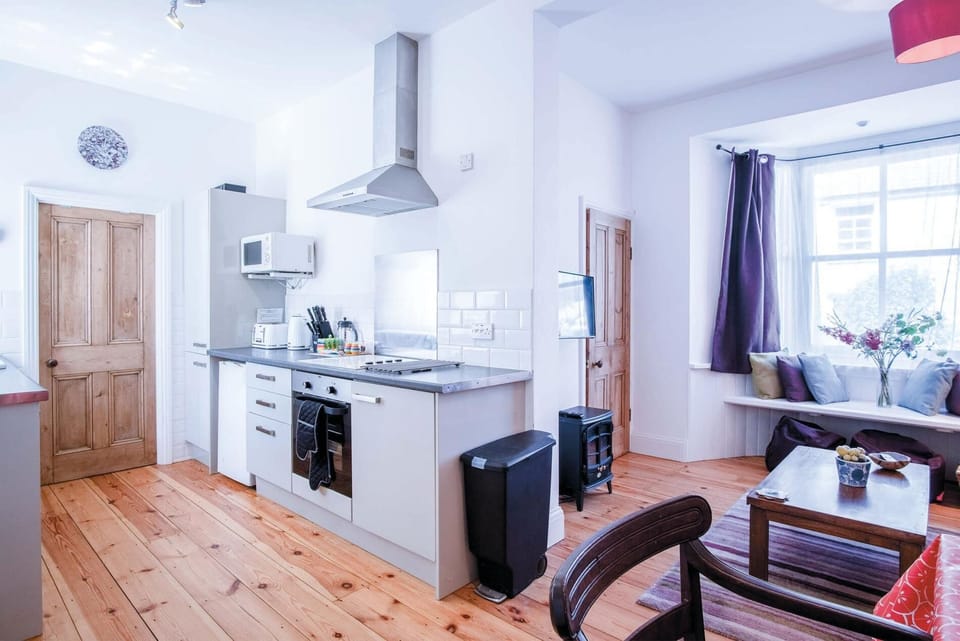 Microwave, oven, stovetop, electric kettle