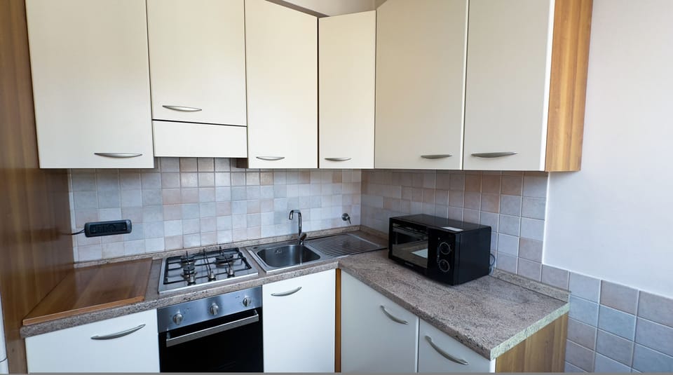 House | 1 bedroom
