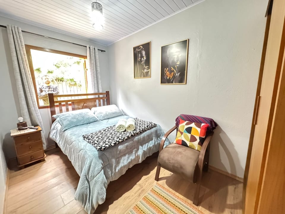 Premium House | 3 bedrooms, Egyptian cotton sheets, premium bedding, Select Comfort beds