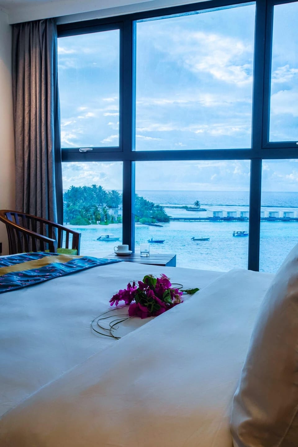 Deluxe Double Room, Sea View | In-room safe, desk, laptop workspace, soundproofing