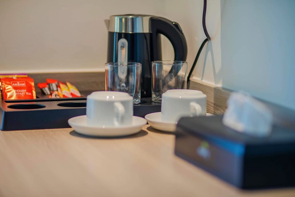 Comfort Single Room, Partial Sea View | In-room safe, desk, laptop workspace, soundproofing
