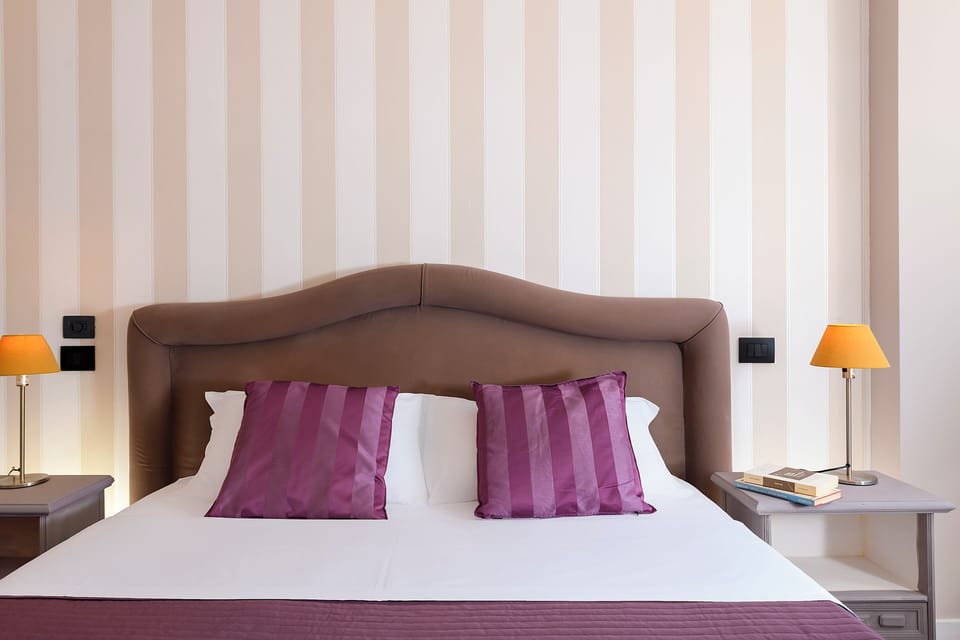 Deluxe Apartment | 2 bedrooms, iron/ironing board, WiFi (free)