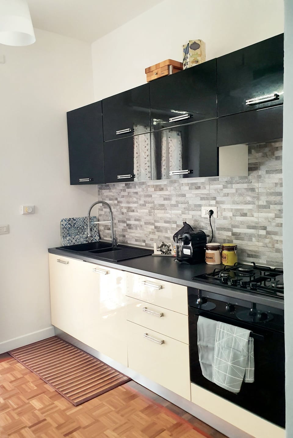 Comfort Apartment, Courtyard View | Private kitchen | Full-size fridge, oven, dishwasher, espresso maker