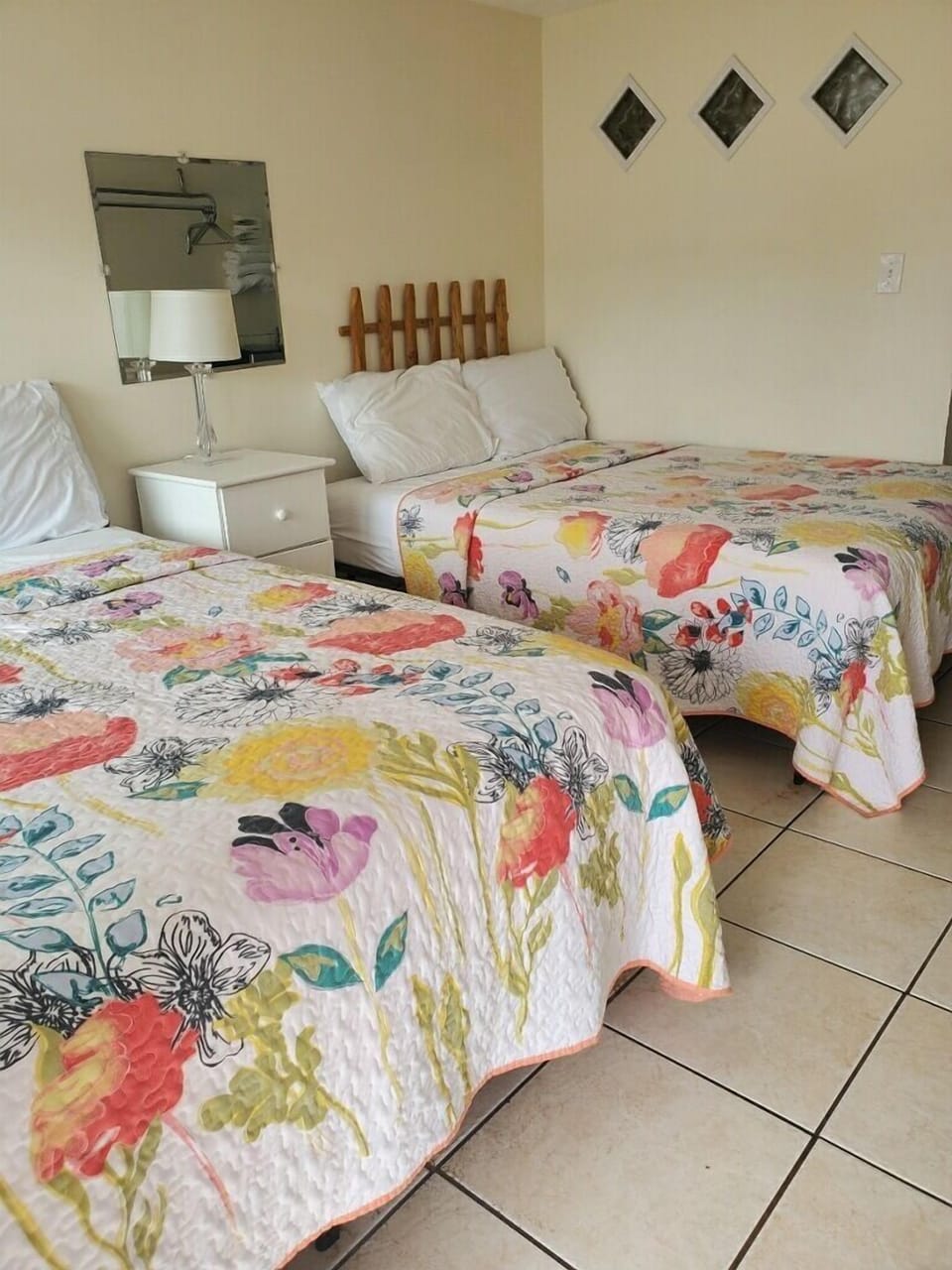 Standard Double Room, Bay View | Iron/ironing board (on request), WiFi (free), bed sheets