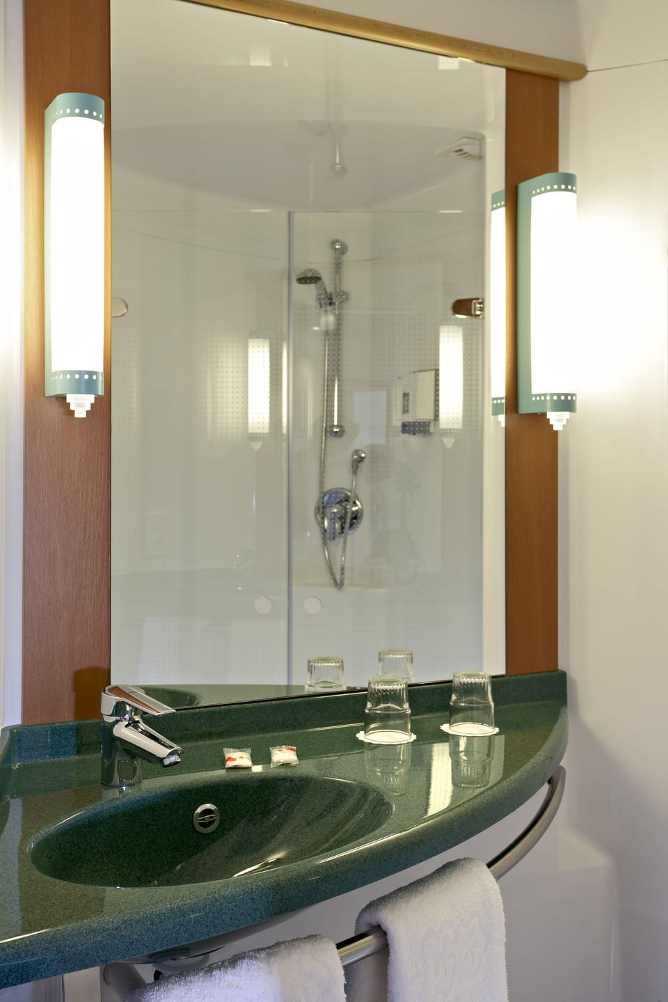 Shower, eco-friendly toiletries, hair dryer, towels
