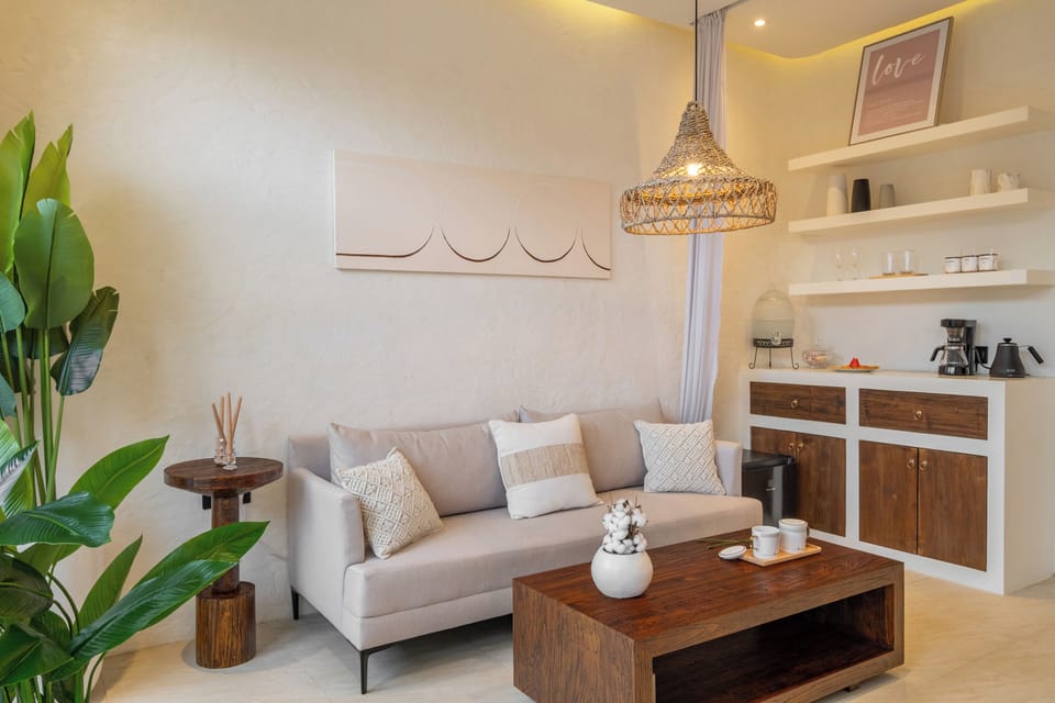 Honeymoon Villa | 1 bedroom, iron/ironing board, bed sheets