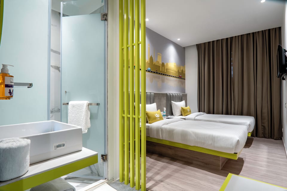 Executive Double or Twin Room | Desk, soundproofing, free WiFi
