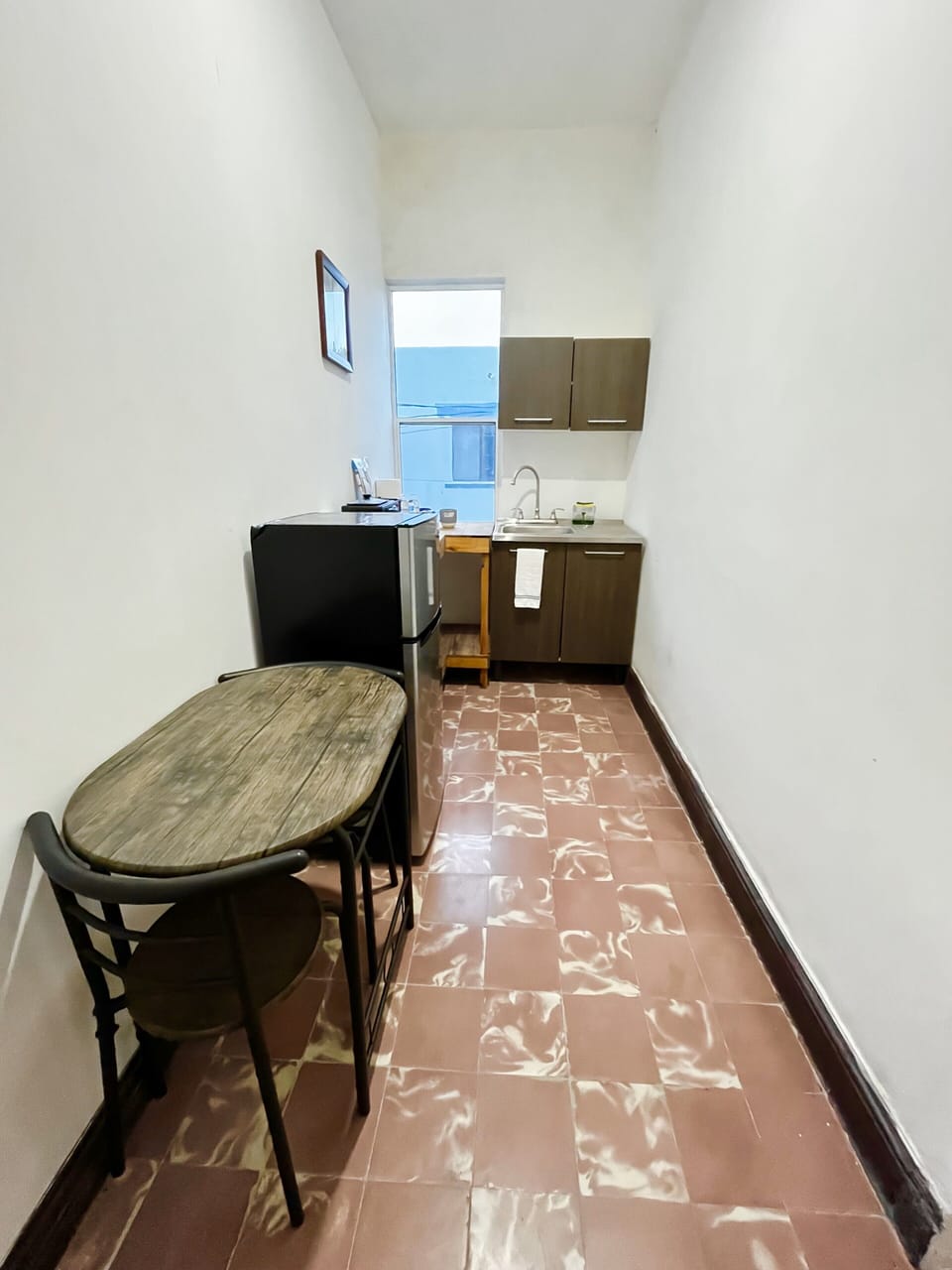 Business Double Room | Private kitchen | Coffee/tea maker