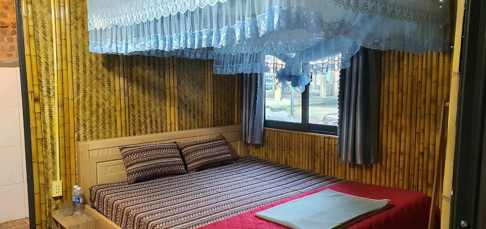 Basic Double Room | Soundproofing, WiFi (free)