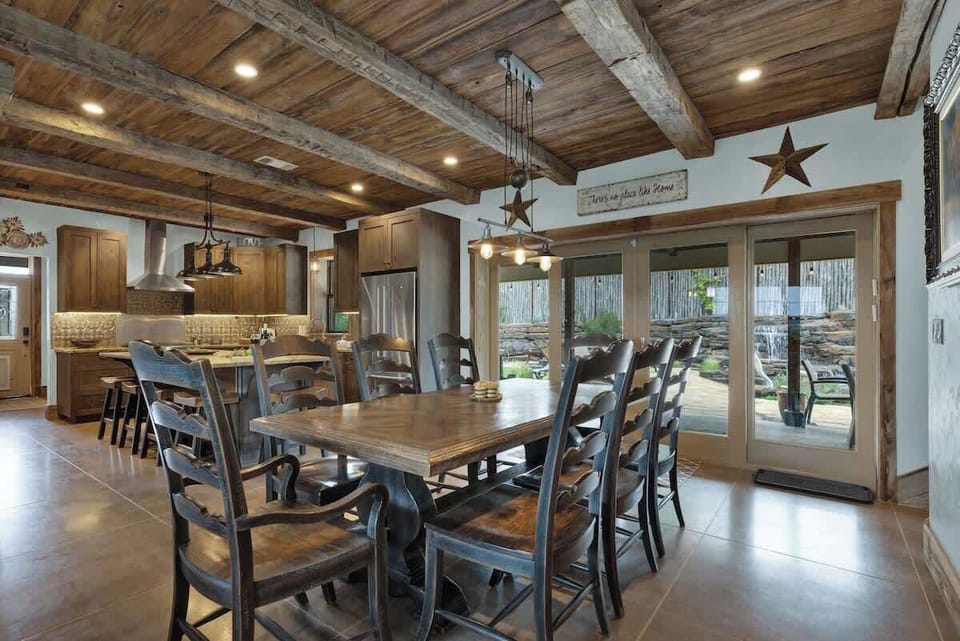 House, Multiple Beds, Pool Access (2037 W US 290 Main) | Dining