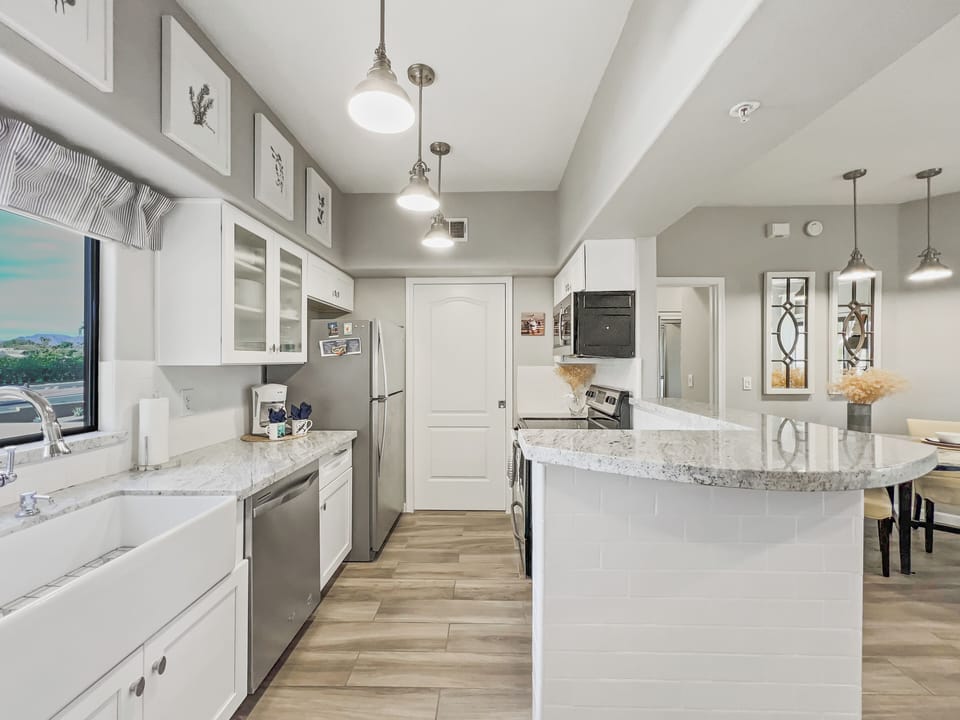 Condo, 1 Queen Bed, Pool Access, Mountain View (Saguaro #202 Fountain Hills) | Private kitchen