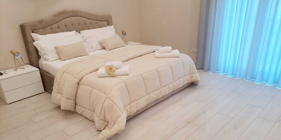Luxury Double Room | Free WiFi