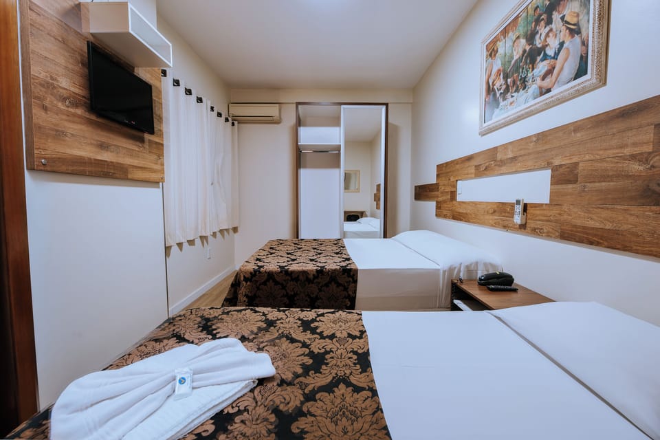 Standard Room | Desk, laptop workspace, free WiFi
