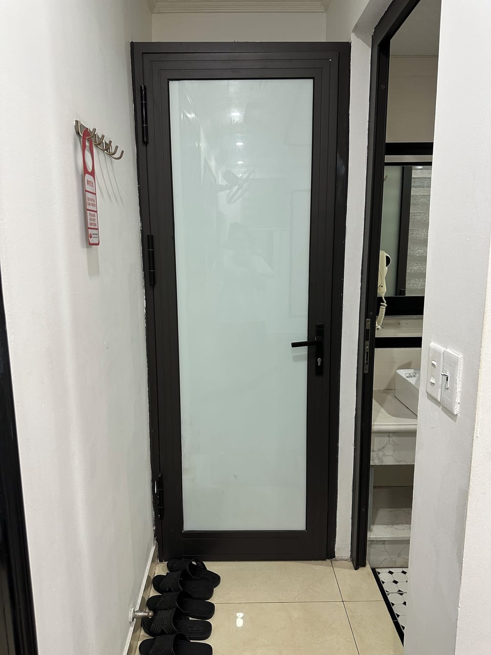 Deluxe Triple Room | Desk, blackout drapes, iron/ironing board, free WiFi