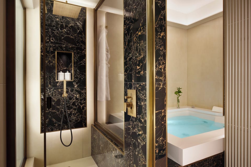 Rainfall showerhead, free toiletries, hair dryer, bidet