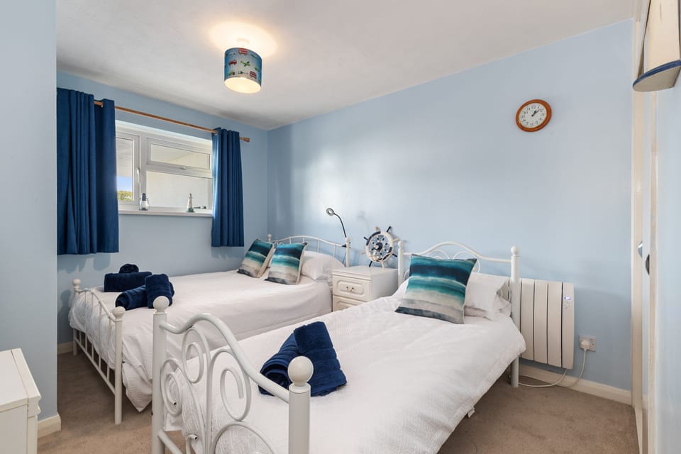 Harbour Reach - Close to Beach Parking Apartment in Saundersfoot