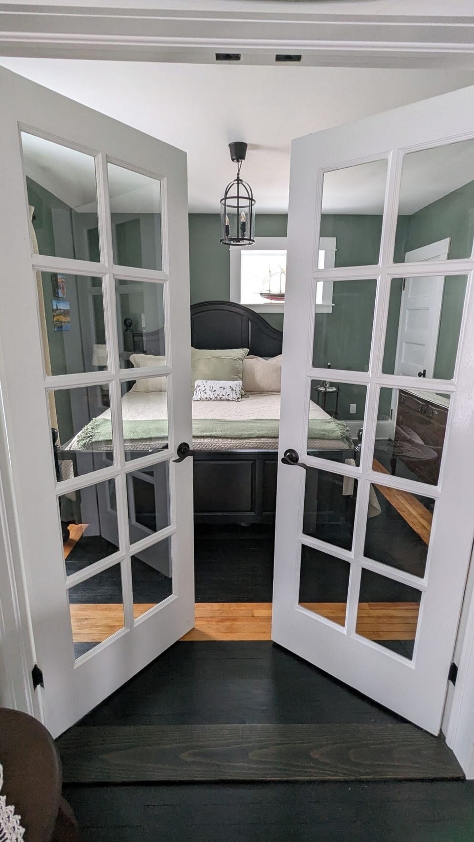 Grand Room | Down comforters, in-room safe, individually decorated, free WiFi