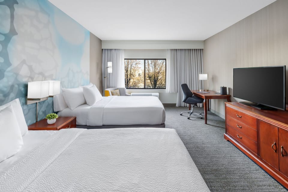 Hypo-allergenic bedding, memory foam beds, in-room safe, desk