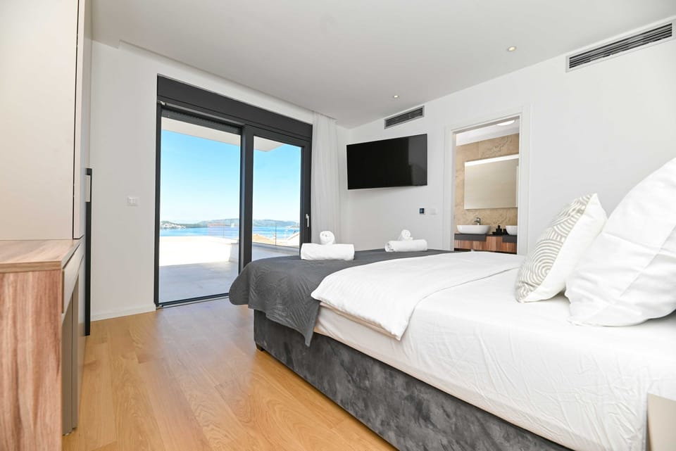 Villa (Five Bedroom Villa with Private Pool) | 5 bedrooms, free WiFi