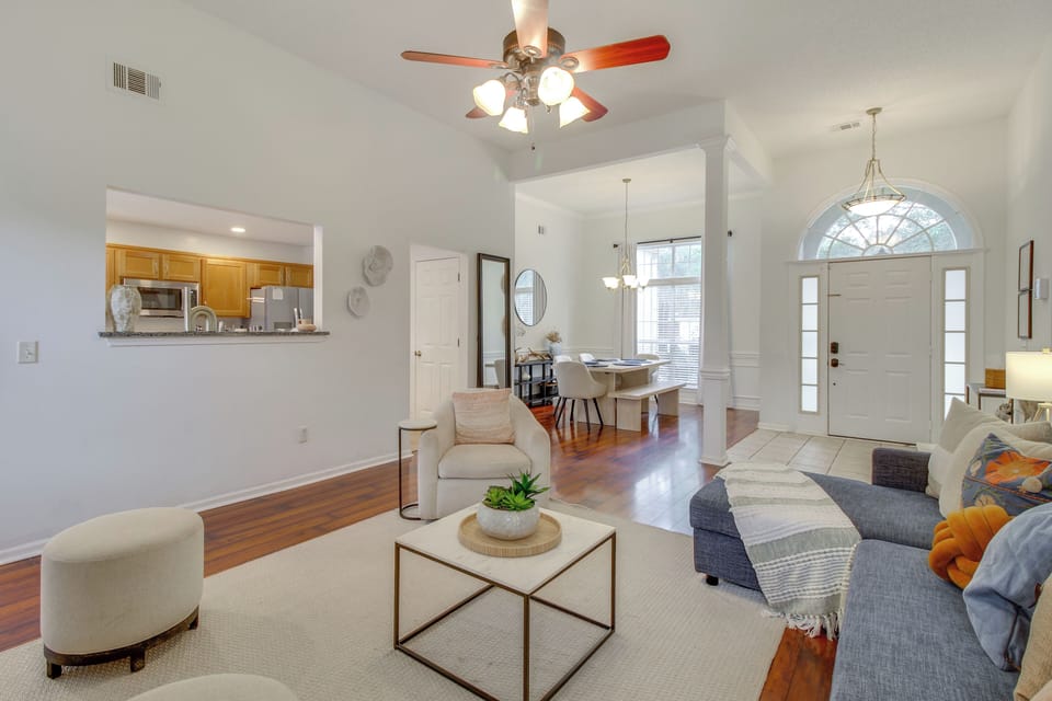 House (4 Bedrooms) | Interior