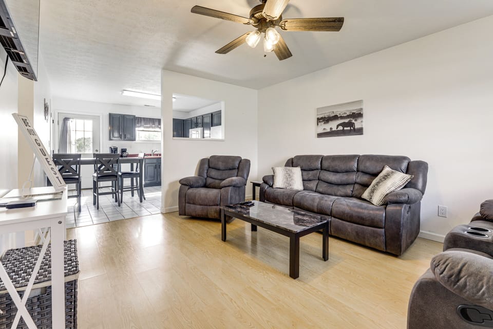 House (2 Bedrooms) | Interior