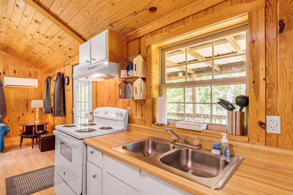 House (1 Bedroom) | Interior