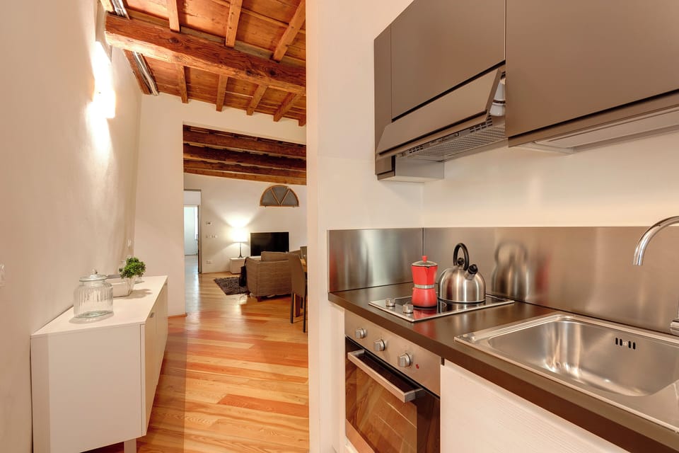 Apartment | Private kitchenette | Fridge, microwave, oven, dishwasher