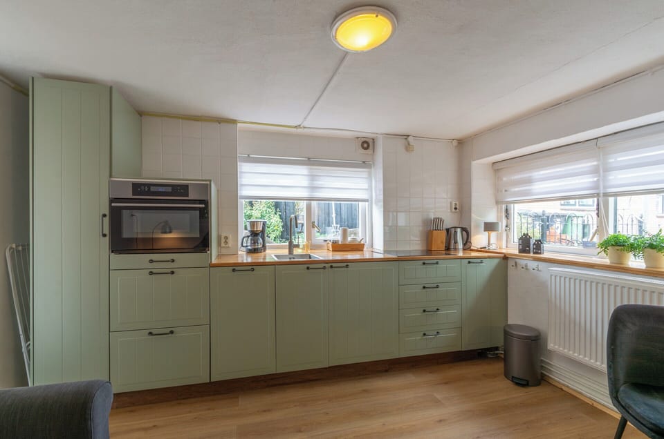 Apartment | Private kitchen | Electric kettle